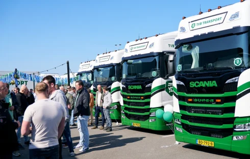 8 nieuwe Scania’s versterken ons wagenpark